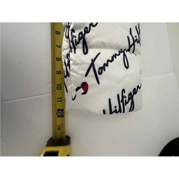 NWT Tommy Hilfiger Coat Sz 5 Jacket Hood Faux Fur Logo White Blue Pocket Lining - Picture 8 of 13